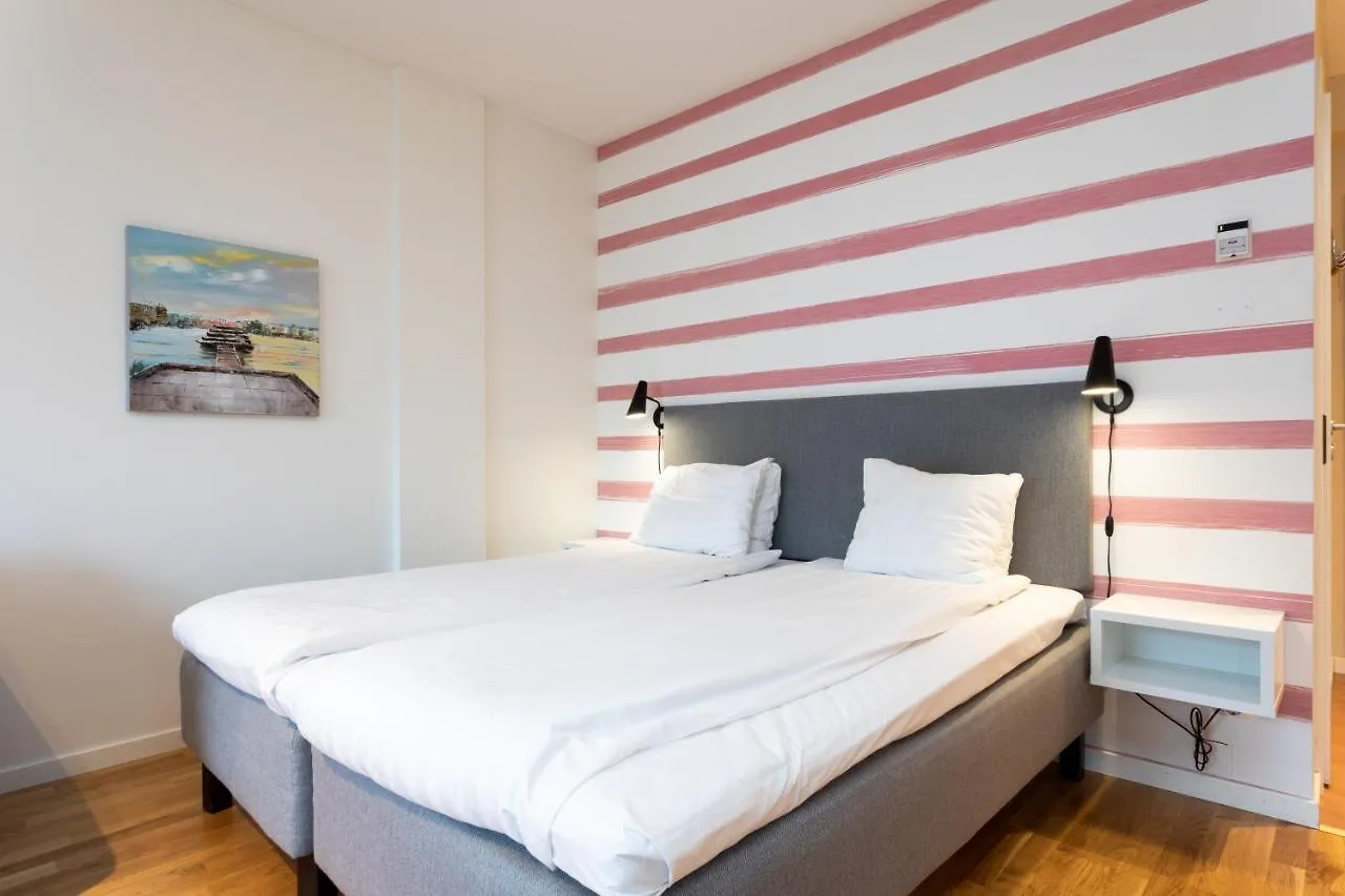 ApartDirect Hammarby Sjöstad Aparthotel Stockholm