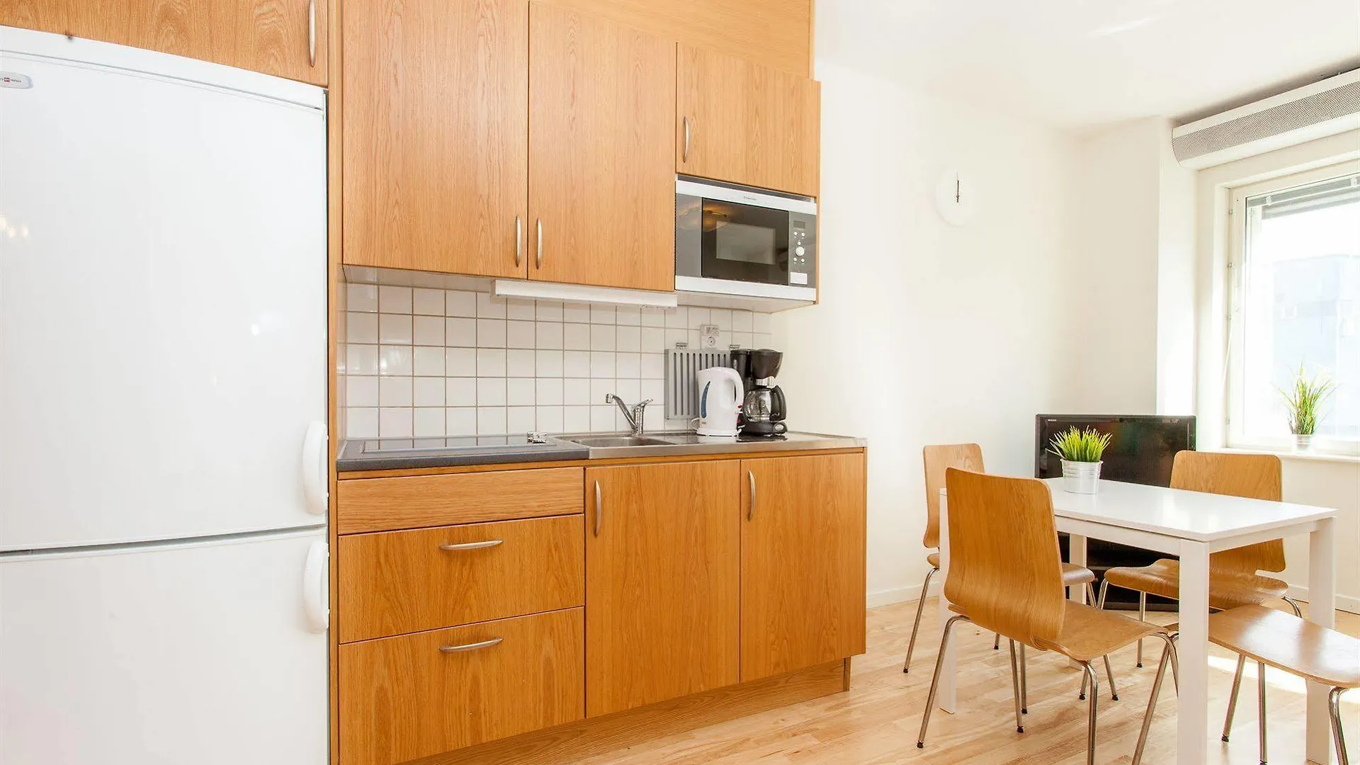 *** Апарт-отель Апарт отель Apartdirect Hammarby Sjoestad Стокгольм Швеция