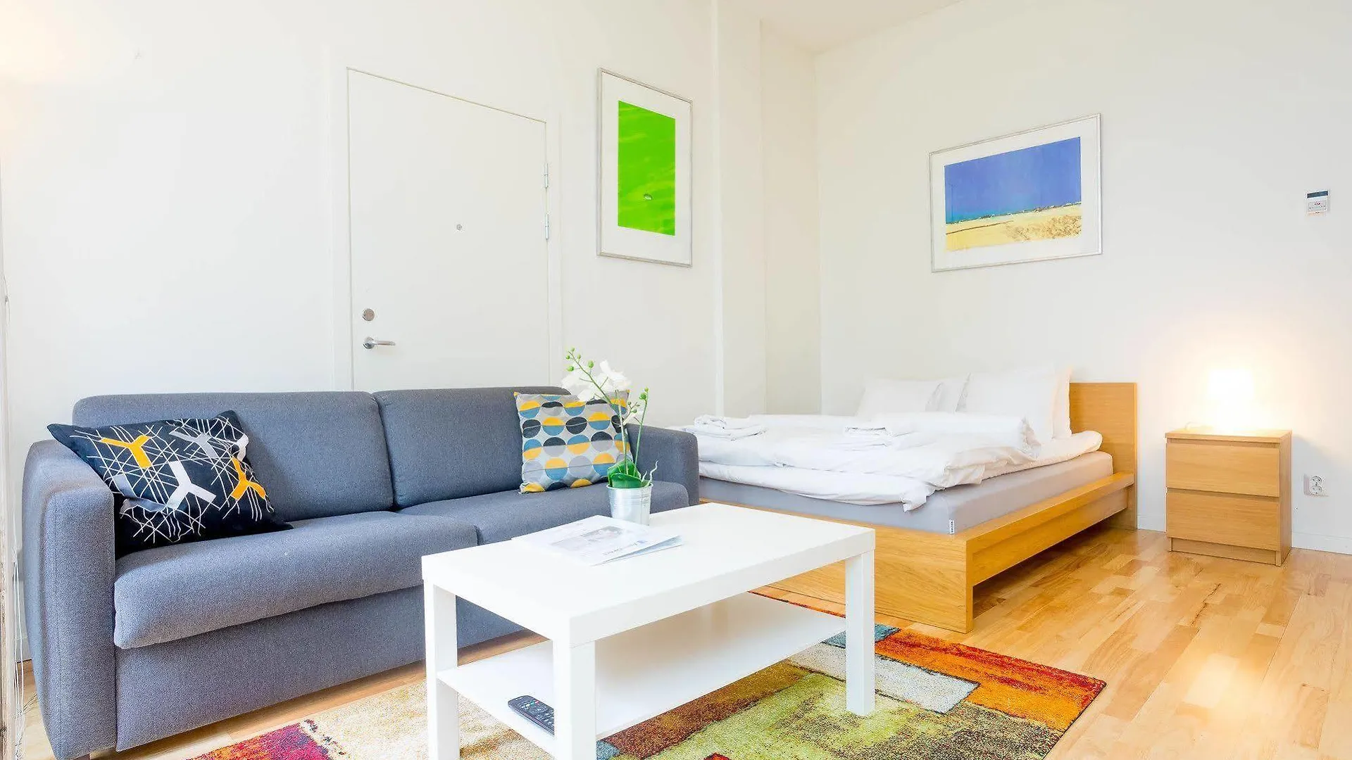 ApartDirect Hammarby Sjöstad Aparthotel Stockholm