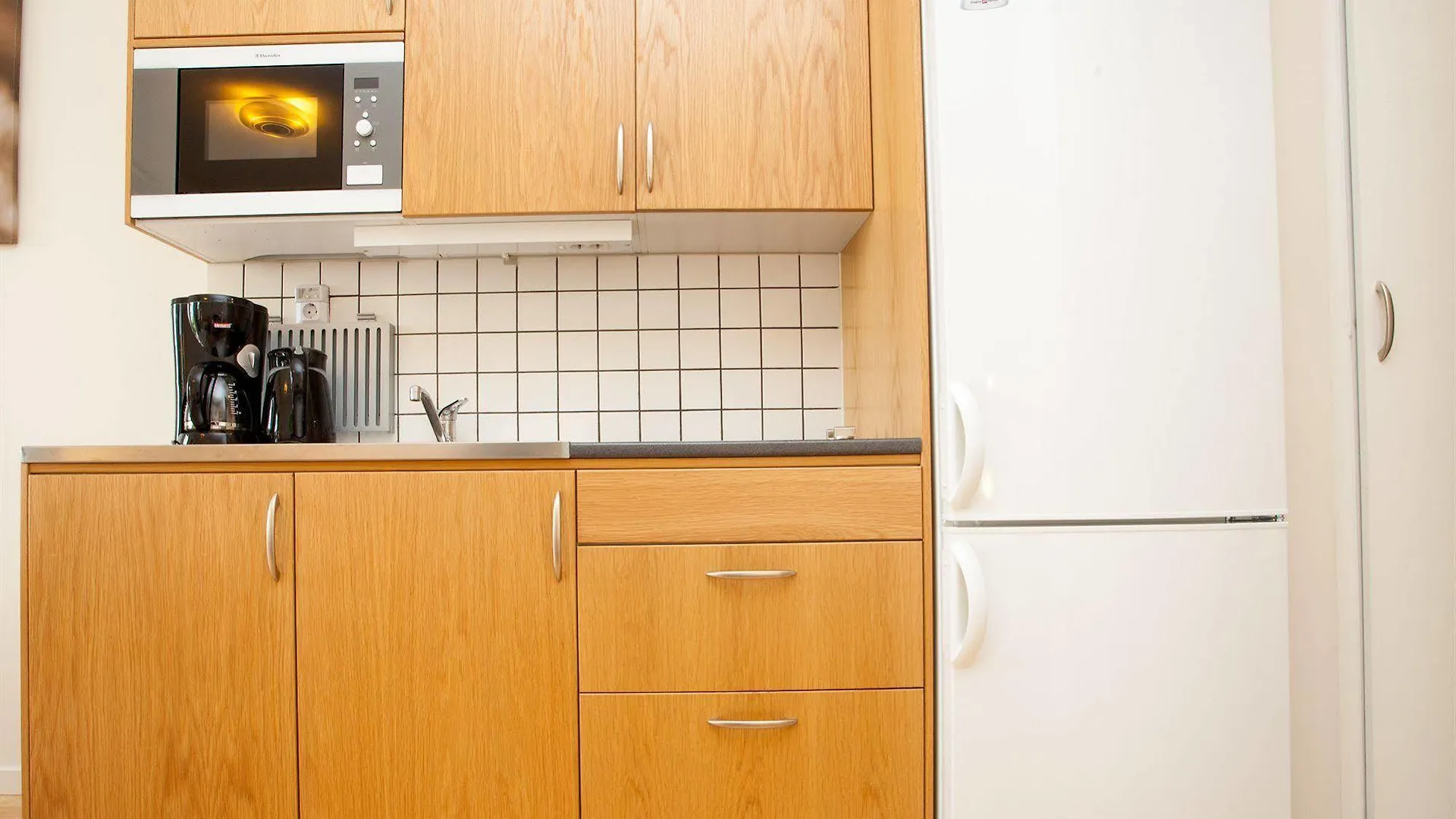 ApartDirect Hammarby Sjöstad Aparthotel Stockholm