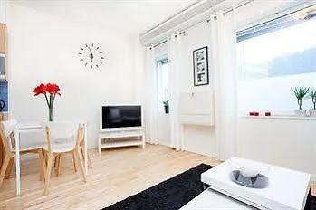 ApartDirect Hammarby Sjöstad Aparthotel Stockholm