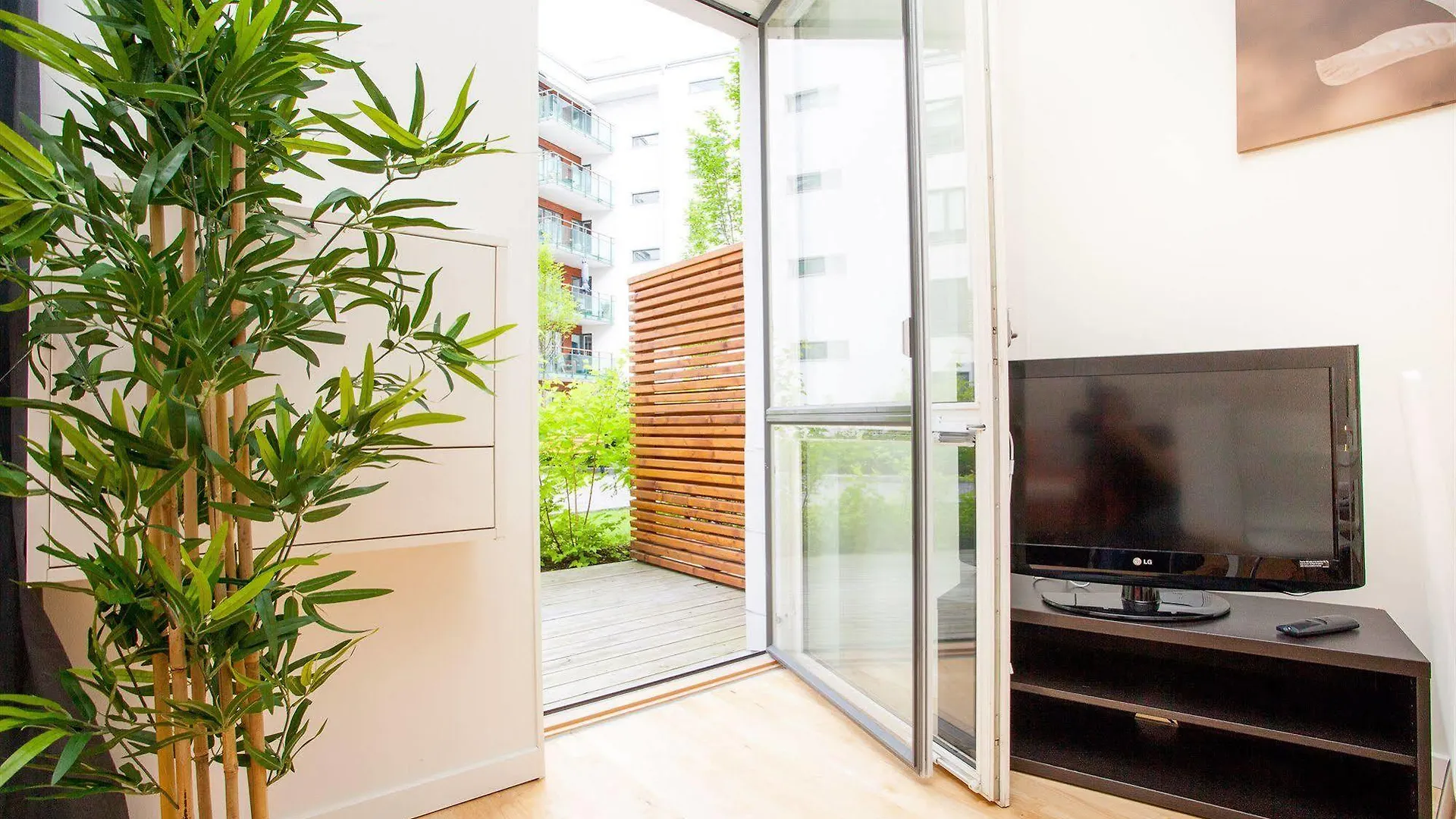 *** Aparthotel Apartdirect Hammarby Sjoestad Stockholm Sweden